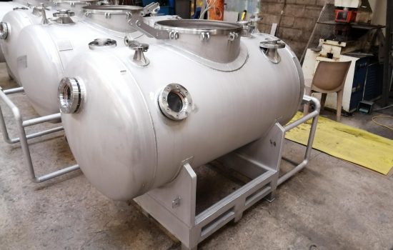 Conception de réservoir horizontaux en inox